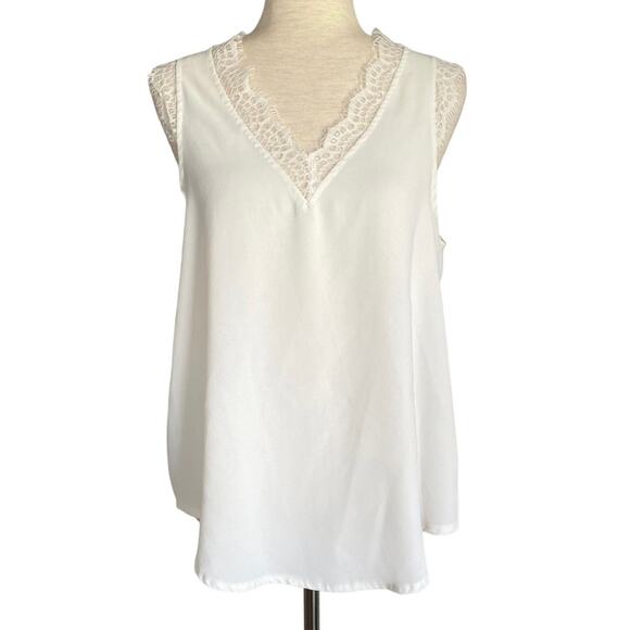 ROMANTIC HUT White Sleeveless Lace Trim Blouse Size Small V Neck Relaxed Fit - Picture 1 of 6